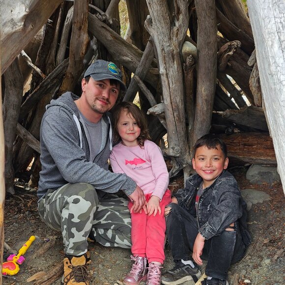 Meet your Posher, Joseph - Picture 1 of 1